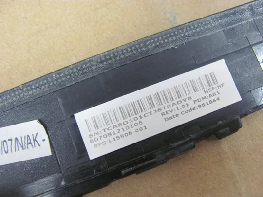 825-11 рамка матриці  6070B1210105 L15508-001  для HP ZBOOK 14U G5 G6 EliteBook 840 G5  оригінал Продаж