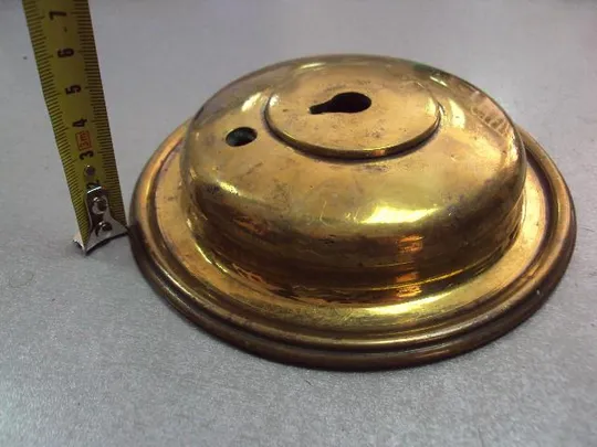 Купити Деталь фрагмент запчасть бронза от люстры лампы высота 3,3 см, диаметр 14,5 см №11596