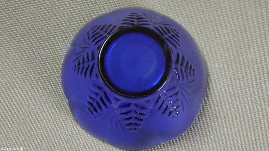 Креманка цукерниця синє кобальтове кольорове радянське скло ваза Вживане Інтернет-аукціон