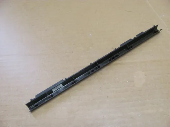 Купити номер1032-10 заглушка корпуса захисні елементи петель hinge plugs Hinge caps for a laptop 460.0GU0A.0001 для LENOVO Thinkpad P1 X1 Gen 2 оригінал