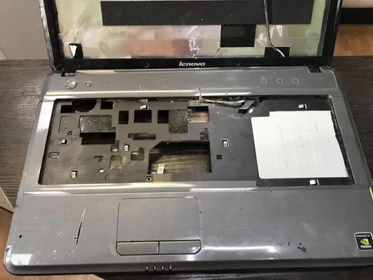N0092-2 Lenovo G550 Корпус в зборі Верх+петлі+низ Ціна