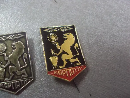 Купити знак футбол карпаты львов игла лот 3 шт №5587
