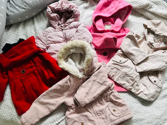 Куртка,пальто,плащ для дівчинки на 1-2 роки Ціна