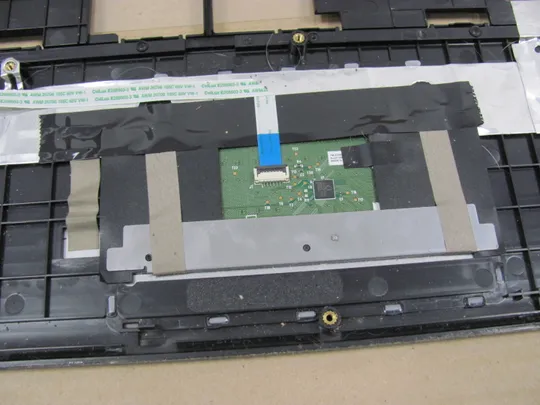 676-16 Кришка панель палмрест тачпад V000280460 для Toshiba Qosmio X870 X875  оригінал Недорого