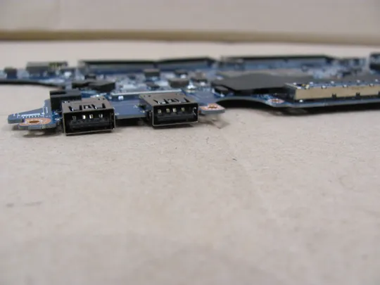 595-7 материнська плата AAZ60 LA-C461P i5-6300U SR2F0 для Dell Latitude E7470  7470 оригінал Де купити