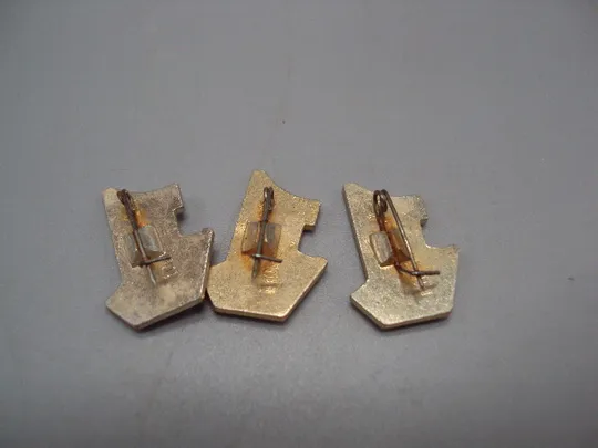 Знак праздник 1 мая флаг контурный лот 3 шт №17132 Де купити