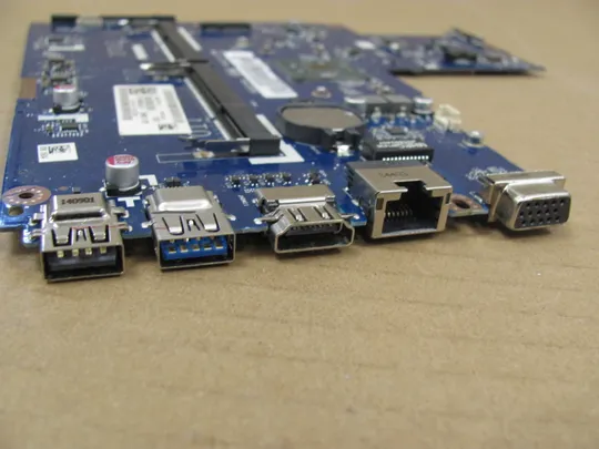 номер0773-17 материнська плата LA-B102P Celeron N2840 SR1YJ РОБОЧА для LENOVO B50-30 Mainboard Материнка Основна плата Системна плата Плата системи Laptop motherboard мамка ноутбучна плата оригінал З аукціону