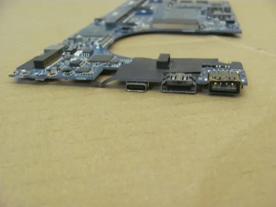 номер0917-4 материнська плата Mainboard,Материнка,Основна плата,Системна плата,Плата системи,Laptop motherboard,мамка,ноутбучна плата AAM00 LA-C361P  SR2FU i7-6820HQ для  Dell Precision 5510, XPS 15 9550  оригінал З аукціону