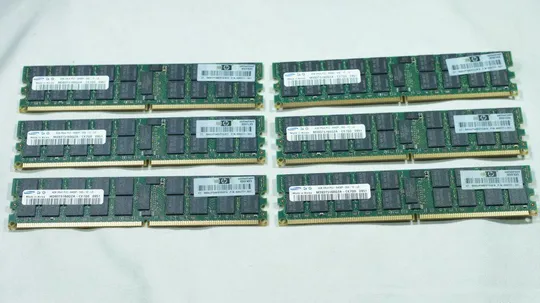 Купити серверная память 4Gb Hunix DDR2 5300P 667MHz / Samsung 6400P 800MHz ECC