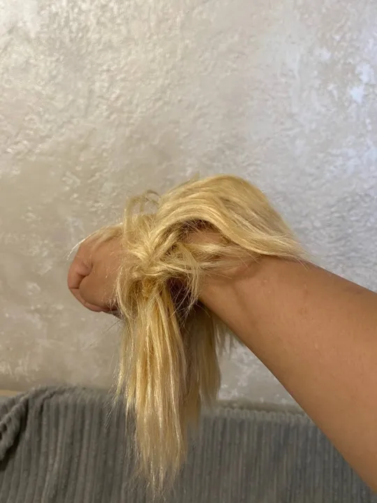 Купити Резінка пучок , накладне волосся Р-61