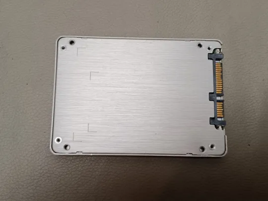 0556 SSD диск 128GB 2.5" SATA НІМЕЧЧИНА З аукціону