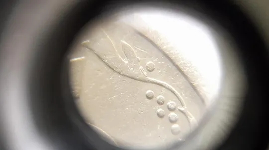 (3315) 25 копійок 1994 1БВк викрошки на вінку 1-2-3 гр., 5-6-7 гр.- 3 монети одним лотом (25 копеек 1994 1БВк брак) Недорого