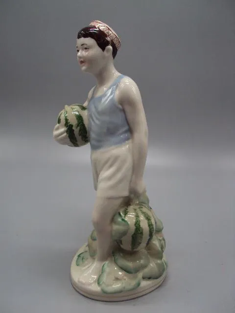 Купити Фигура фарфор статуэтка Городница мальчик с арбузами узбек несет арбузы высота 22,5 см №14453