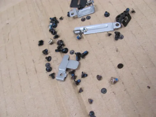 697-44 комплектуюче гвинти  для Dell Latitude 7300 E7300 оригінал З аукціону