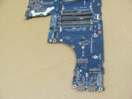 769-2 материнська плата DDQ70 LA-G881P  для  Dell Alienware Area 51m R1 R2  оригінал Продаж