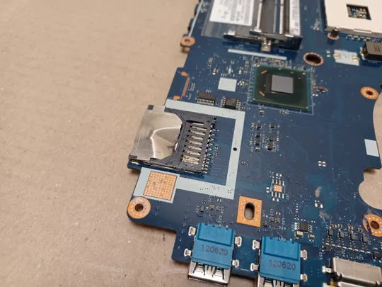 номер1082-10 материнська плата  QCL70 LA-8222P для  Asus A75 K75 R700 K75A K75V K75VB K75VC K75VD K75VJ K75VM R700A R700V Mainboard Материнка Основна плата Системна плата Плата системи Laptop motherboard мамка ноутбучна плата оригінал Недорого