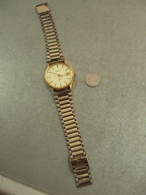 часы наручные полет кварц Х съезд досааф ссср №346 Ціна