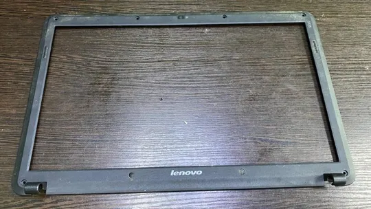 L030 Рамка Lenovo G550 Ціна