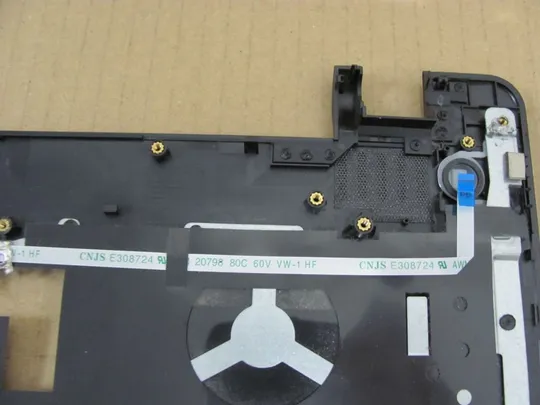 493-4 Кришка панель палмрест тачпад 13N0-CNA1501 для MEDION E6240T оригінал На торгах