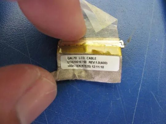 №2-18 шлейф матриці 0NVGF5 DC02001E700 для DELL LATITUDE E6330 оригінал З аукціону