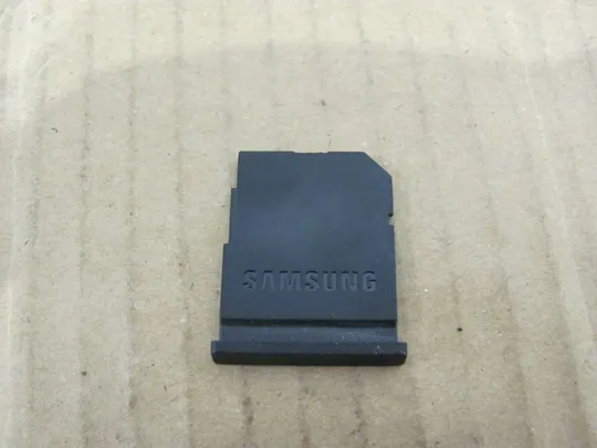 Купити номер0326-34 заглушка BA61-01395A для SAMSUNG NP600 NP600B5B4 NP400B оригінал