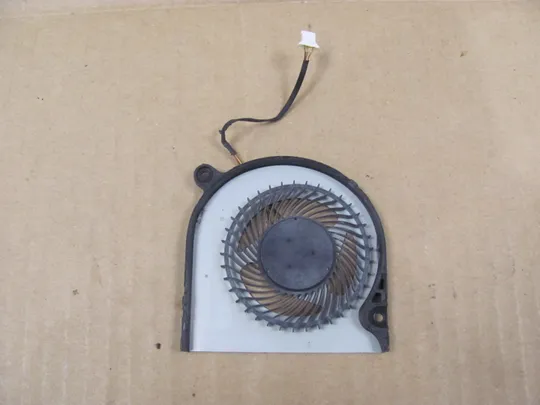Купити 740-32 Вентилятор (кулер, FAN) для  Acer Aspire 3 A315-32 A315-21 A315-31 A315-41 оригінал