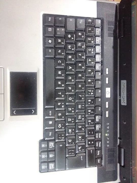 ноутбук 15.6" medion md96290 З аукціону