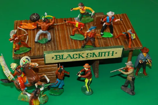 майстерня ковальня БУДИНОЧОК BLACK-SMITH строение ГДР Де купити