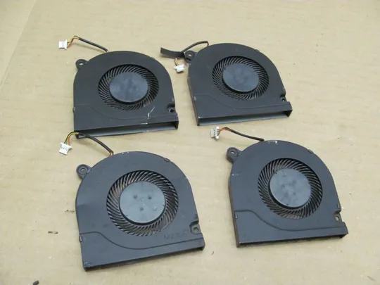 561-25 Вентилятор (кулер, FAN) DC28000JRF0 для Acer Aspire 7 A715-72G AN515-51 AN515-53-52FA оригінал Інтернет-аукціон