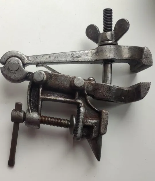 Купити Тиски ювелирные маленькие СССР в отличном состоянии mv521