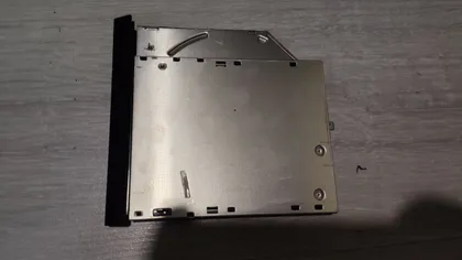 фото, dvd-rom з кришечкой Asus X75 X75v X75vb F75