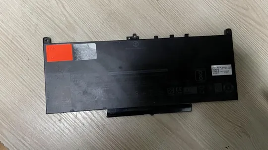 401 DELL J60J5  Знос: 48% Dell Latitude E7260, E7270, E7470 (J60J5 R1V85 MC34Y 242WD) Ціна