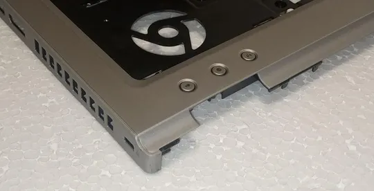 Середня частина корпуса (топкейс) з ноутбука HP EliteBook 8460p 8470p 642744-001 6070B0478701 З аукціону