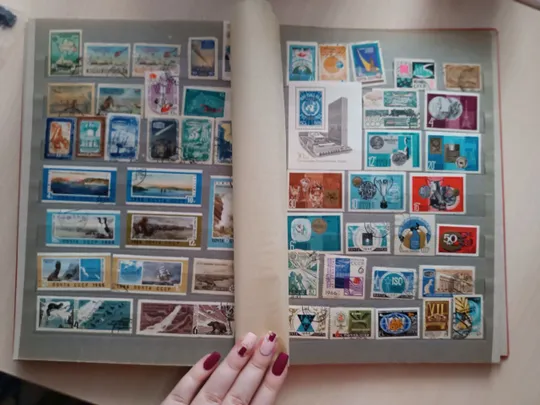 Великий колекційний альбом з марками СРСР і не тільки Торговий майданчик