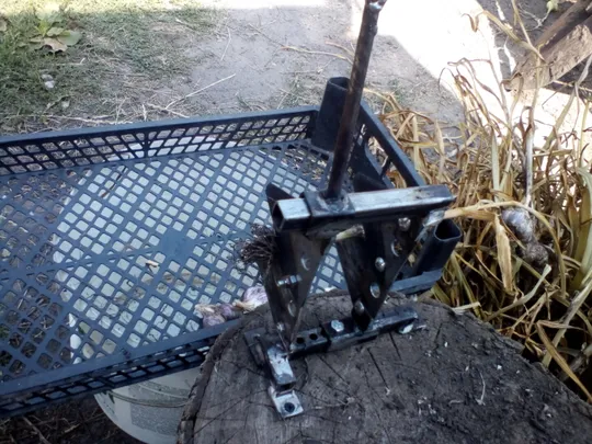 Обрізаємо часник - гуляючи! З аукціону