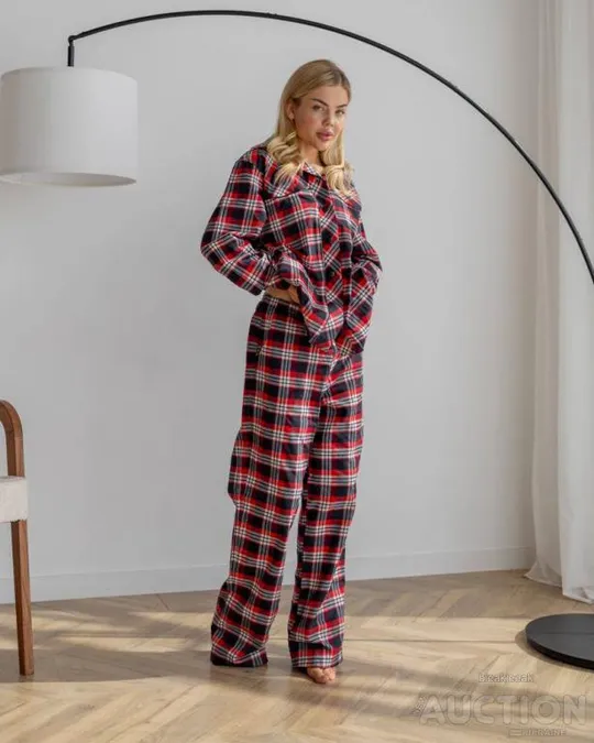 Купити Жіночий піжамний костюм трійка Vanessa колір синьо-червоний