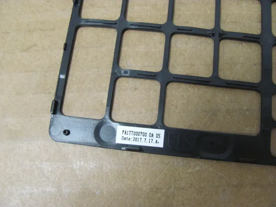 Купити номер0904-13 рамка клавіатура FA1TT000700 0KKXK6 для Dell  Precision  7720 оригінал