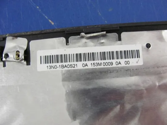 №235-6 кришка матриці 13N0-1BA0S21 для Medion Akoya E6412 E6412T E6416 оригінал З аукціону