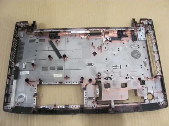 Купити 488-1 Кришка дно піддон корпуса 60.4MX01.002 для MEDION P6816 E6228 оригінал