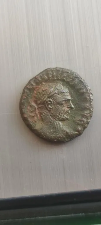 Купити Монета Орёл с венком в клюве, Древний Рим 3 век нашей эры kn397