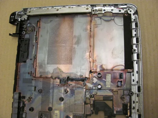 402-2 Кришка дно піддон корпуса 3IU86TP003 для HP Pavilion 15 15-N оригінал в Україні