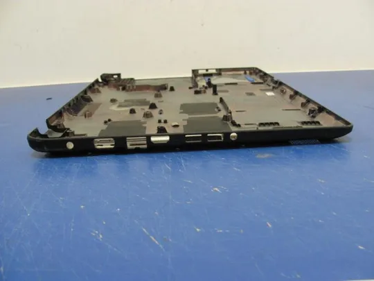 №182-13 Кришка дно піддон корпуса EAZYW00201A для ASPIRE E 17 E5-771G оригінал Інтернет-аукціон