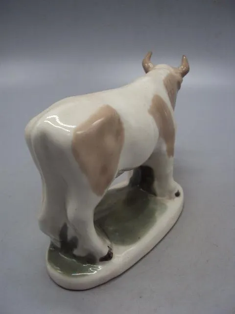 Фигура фарфор статуэтка Германия корова бык коровка бычок высота 9,5 см, длина 14,8 см №77 Де купити