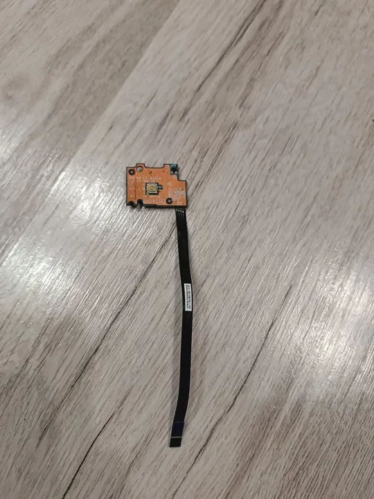 Купити Кнопка увімкнення з шлейфом для ноутбука Dell Inspiron 15 3521