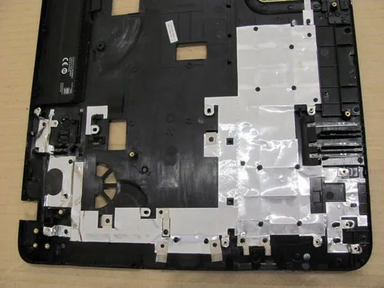 498-2 Кришка панель палмрест тачпад 13N0-ZXA1901 H000042910 для Toshiba Satellite C870 C870D C875 C875D оригінал Де купити