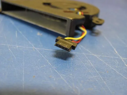 №37-9 Вентилятор (кулер, FAN) 13NB0B30T01011 для ASUS X540 X540S оригінал З аукціону