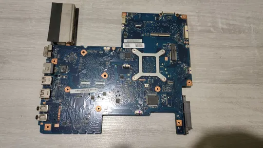 материнська плата Toshiba C670 C675 C670D 08n1-0ng0q00 rev:2.0 Ціна