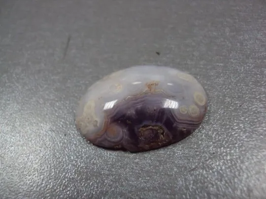 Камень агат овальный для ювелирных изделий вес 4.8 г размер 6 х 29 х 21 мм №13300 Недорого