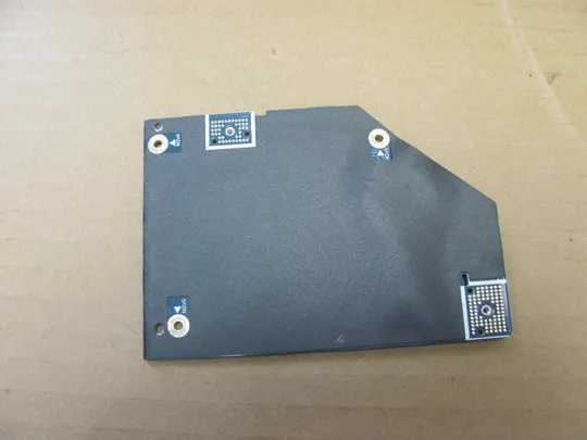 номер0977-38 додаткова плата 03YYT4 для Dell Precision 7670 7680 7770 7780  оригінал Ціна