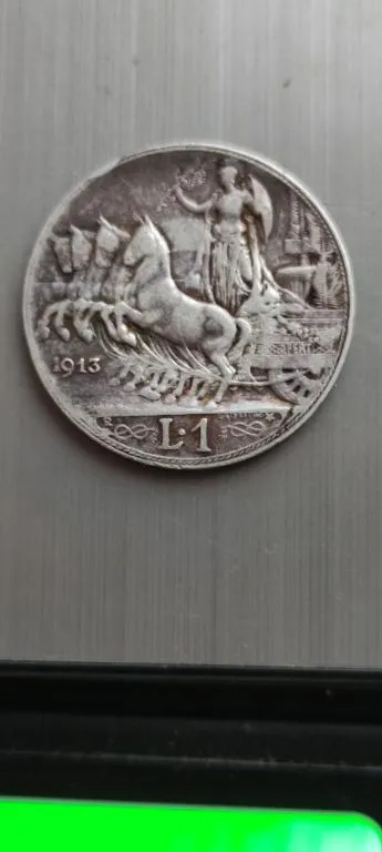 Редкая монета Квадрига 1 лира 1913 года Италия серебро pkd84 З аукціону